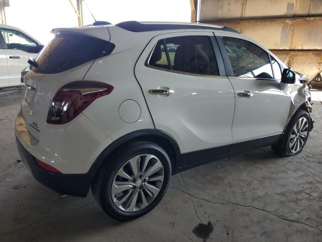 KL4CJASB1JB690923 - 2018 BUICK ENCORE PREFERRED WHITE photo 3