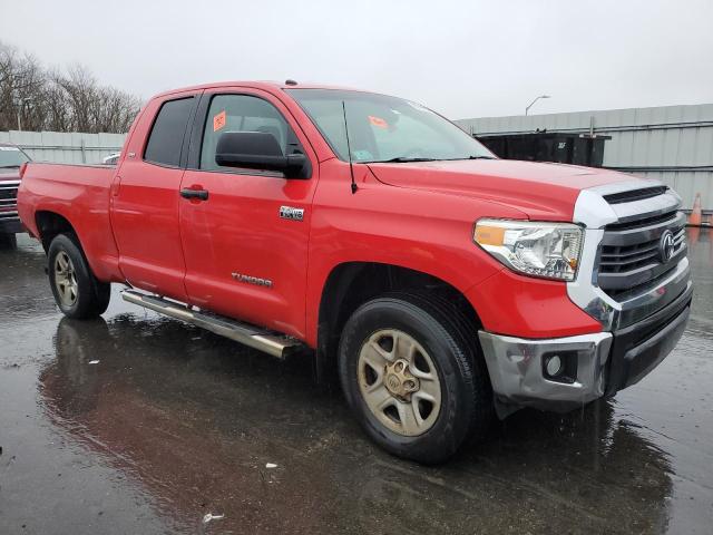 5TFUW5F10EX361028 - 2014 TOYOTA TUNDRA DOUBLE CAB SR/SR5 RED photo 4