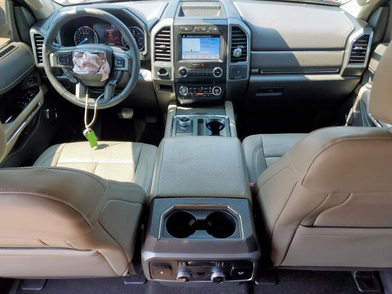 1FMJU1HT0KEA02085 - 2019 FORD EXPEDITION XLT BLUE photo 8