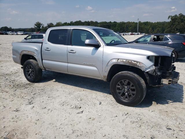 5TFAZ5CN2MX110592 - 2021 TOYOTA TACOMA DOUBLE CAB Արծաթագույն լուսանկար 4