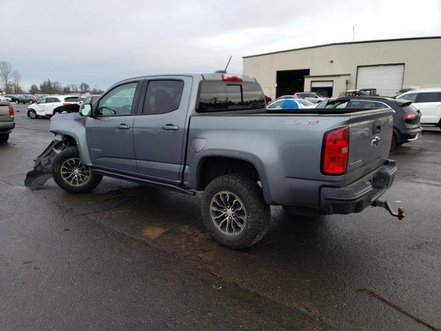 1GCPTEE19J1257982 - 2018 CHEVROLET COLORADO ZR2 GRAY photo 2