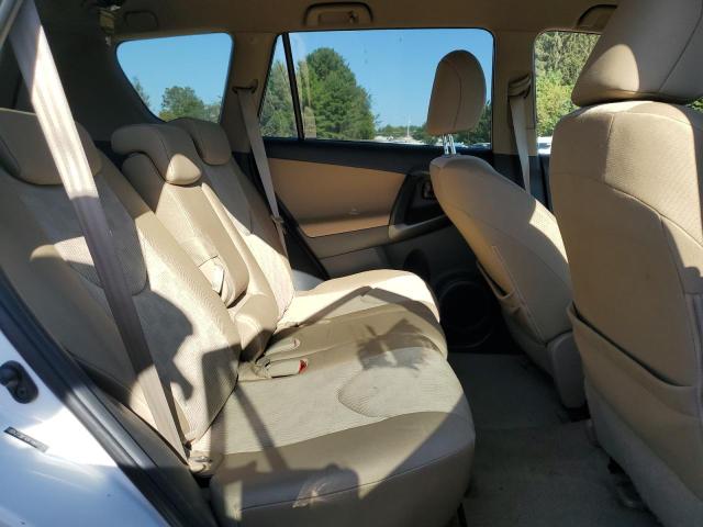 2T3BF4DV1AW061357 - 2010 TOYOTA RAV4 WHITE photo 11