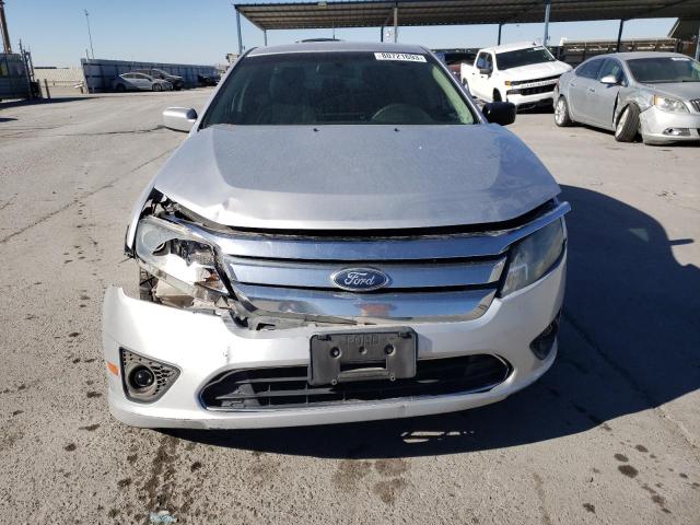 3FAHP0HA2CR109839 - 2012 FORD FUSION SE SILVER photo 5