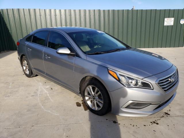 5NPE24AF2HH546369 - 2017 HYUNDAI SONATA SE SILVER photo 4