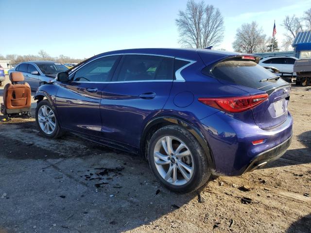 SJKCH5CP5JA053393 - 2018 INFINITI QX30 BASE BLUE photo 2