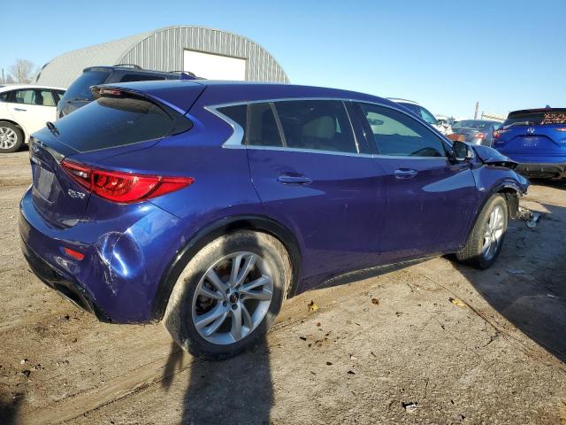 SJKCH5CP5JA053393 - 2018 INFINITI QX30 BASE BLUE photo 3