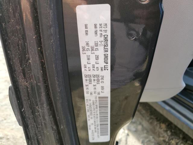 2V4RW4DG1BR739929 - 2011 VOLKSWAGEN ROUTAN S BLACK photo 14