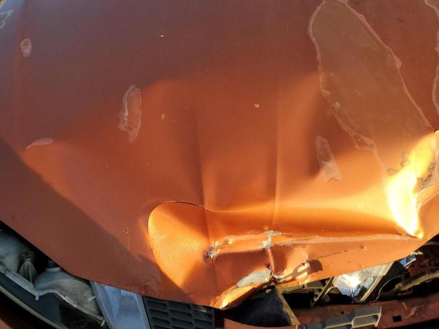 3G2JB12F65S135784 - 2005 PONTIAC SUNFIRE ORANGE photo 11