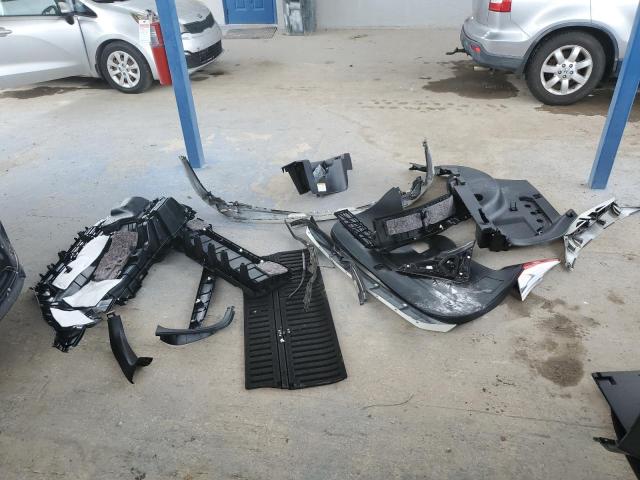 JTMYFREV4JJ158914 - 2018 TOYOTA RAV4 LIMITED WHITE photo 13