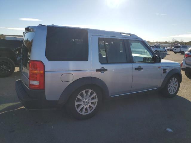 SALAE25488A489226 - 2008 LAND ROVER LR3 SE SILVER photo 3