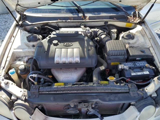 KNAGD126X45365446 - 2004 KIA OPTIMA LX WHITE photo 11