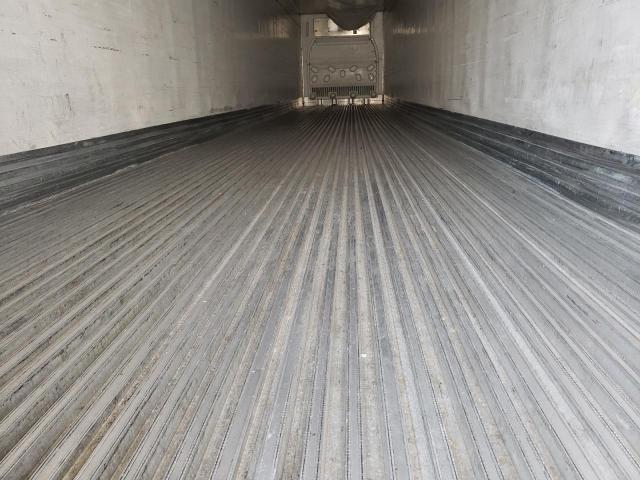 1UYVS2532AU092304 - 2010 UTILITY VS2RA Ağ foto 5