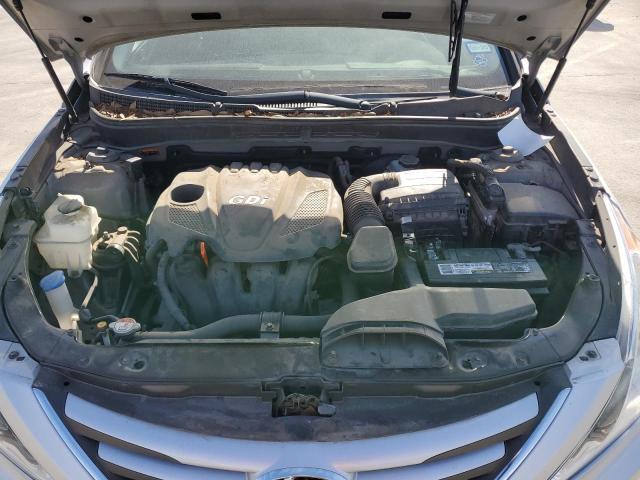 5NPEB4AC1EH924229 - 2014 HYUNDAI SONATA GLS SILVER photo 11