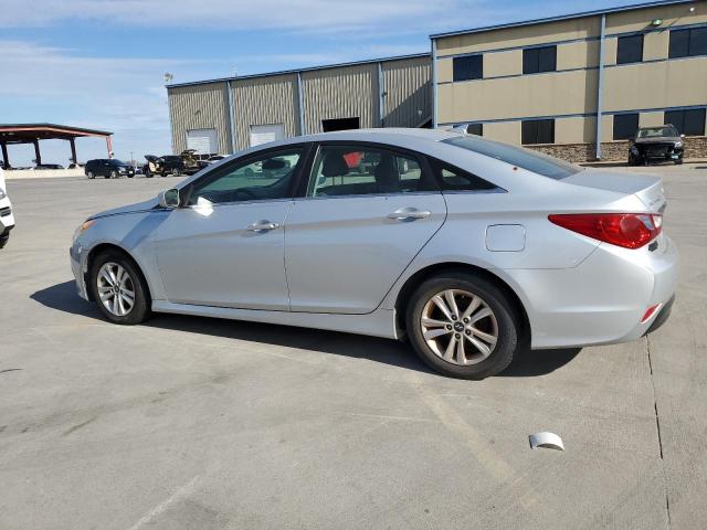 5NPEB4AC1EH924229 - 2014 HYUNDAI SONATA GLS SILVER photo 2