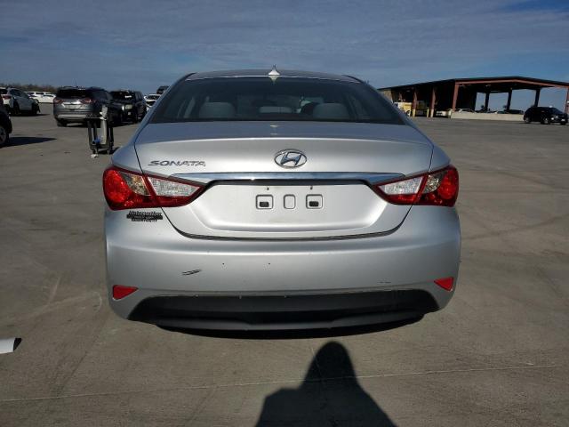 5NPEB4AC1EH924229 - 2014 HYUNDAI SONATA GLS SILVER photo 6