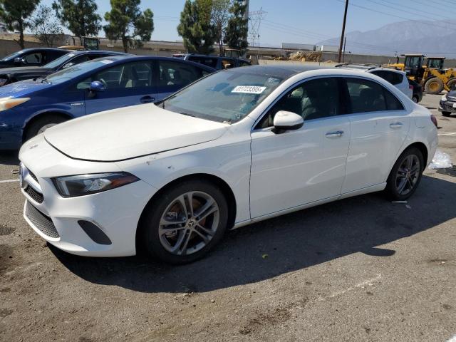 2020 MERCEDES-BENZ A 220, null