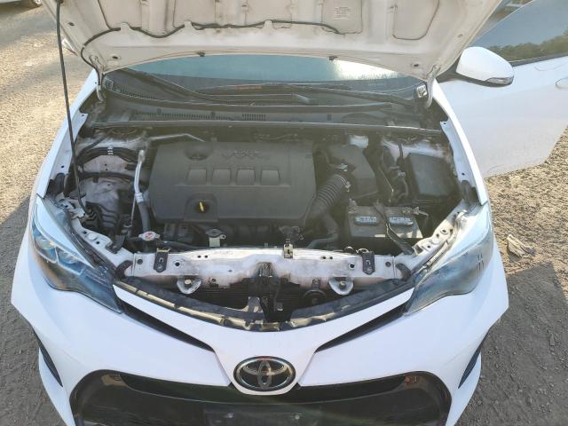 2T1BURHE7JC106437 - 2018 TOYOTA COROLLA L თეთრი ფოტო 11