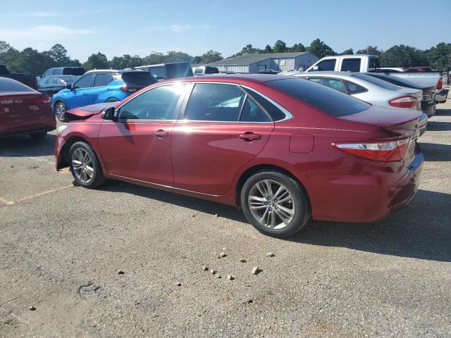 4T1BF1FK8HU763289 - 2017 TOYOTA CAMRY SE LE 红色 照片 2