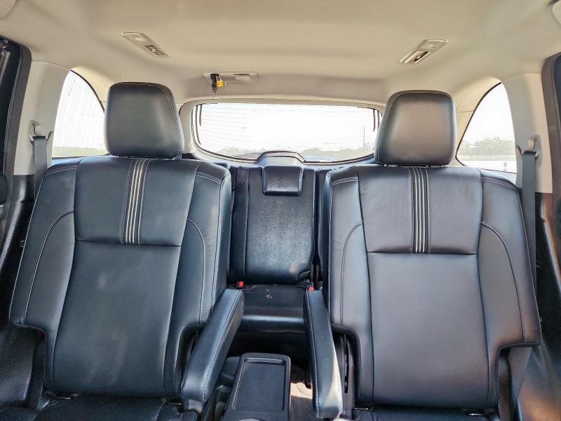 5TDKZRFH5JS533606 - 2018 TOYOTA HIGHLANDER SE 银色 照片 10