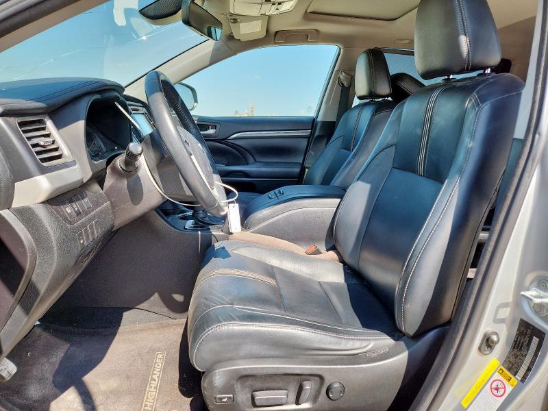 5TDKZRFH5JS533606 - 2018 TOYOTA HIGHLANDER SE 银色 照片 7