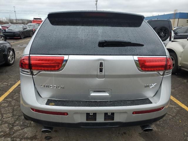 2LMDJ6JK1BBJ21915 - 2011 LINCOLN MKX SILVER photo 6