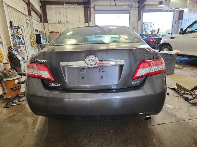 4T4BF3EK9BR158854 - 2011 TOYOTA CAMRY BASE GRAY photo 6