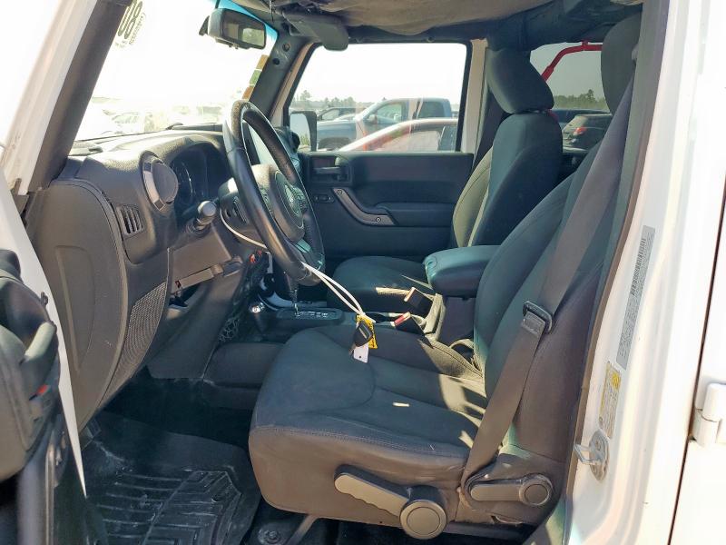 1C4BJWDG2FL711447 - 2015 JEEP WRANGLER U SPORT WHITE photo 7