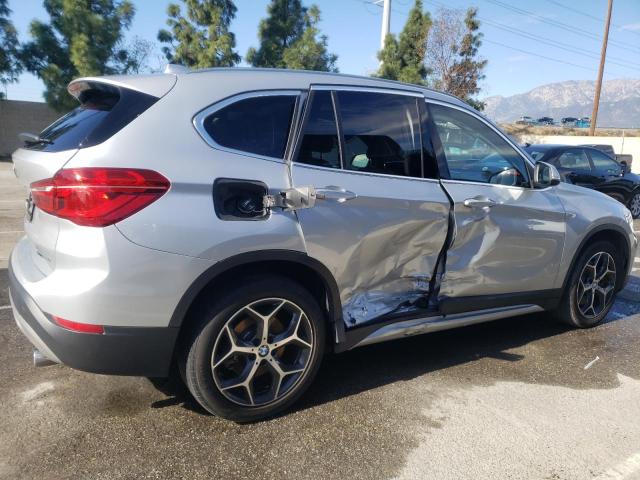 WBXHU7C37J5L06397 - 2018 BMW X1 SDRIVE28I SILVER photo 3