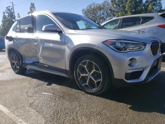 WBXHU7C37J5L06397 - 2018 BMW X1 SDRIVE28I SILVER photo 4