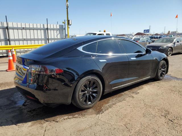 5YJSA1E20HF233041 - 2017 TESLA MODEL S შავი ფოტო 3