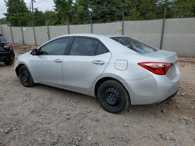 2T1BURHE3JC073694 - 2018 TOYOTA COROLLA L 银色 照片 2