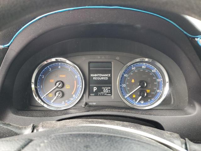 2T1BURHE3JC073694 - 2018 TOYOTA COROLLA L 银色 照片 9