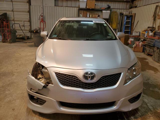 4T1BF3EK5BU215576 - 2011 TOYOTA CAMRY BASE SILVER photo 5