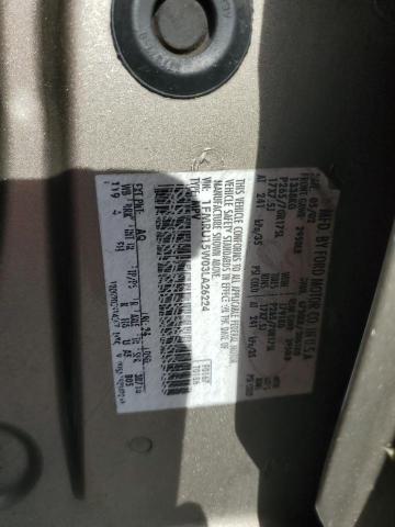 1FMRU15W03LA26224 - 2003 FORD EXPEDITION XLT GOLD photo 13