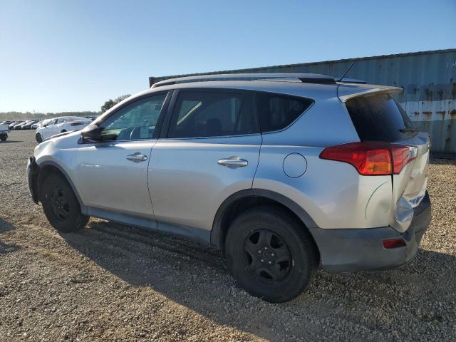 2T3ZFREV3FW169013 - 2015 TOYOTA RAV4 LE SILVER photo 2