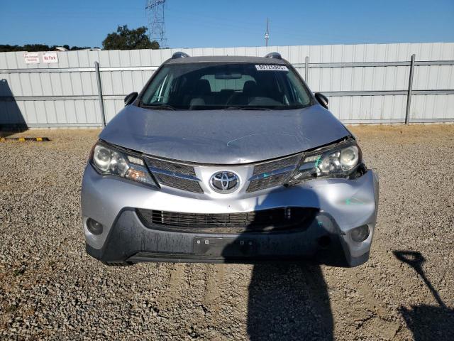 2T3ZFREV3FW169013 - 2015 TOYOTA RAV4 LE SILVER photo 5