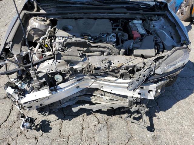 4T1G11AK2NU706965 - 2022 TOYOTA CAMRY SE GRAY photo 11