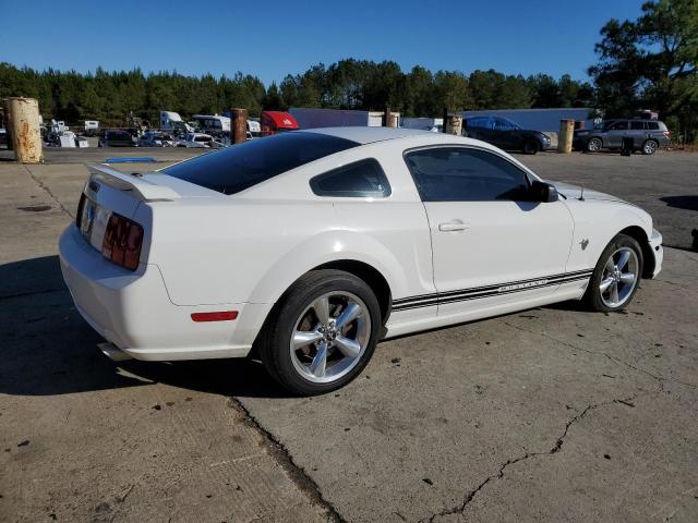 1ZVHT82HX95127315 - 2009 FORD MUSTANG GT WHITE photo 3