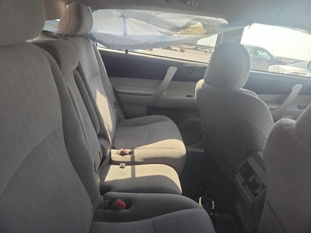 5TDZK3EH8DS089823 - 2013 TOYOTA HIGHLANDER BASE GRAY photo 11