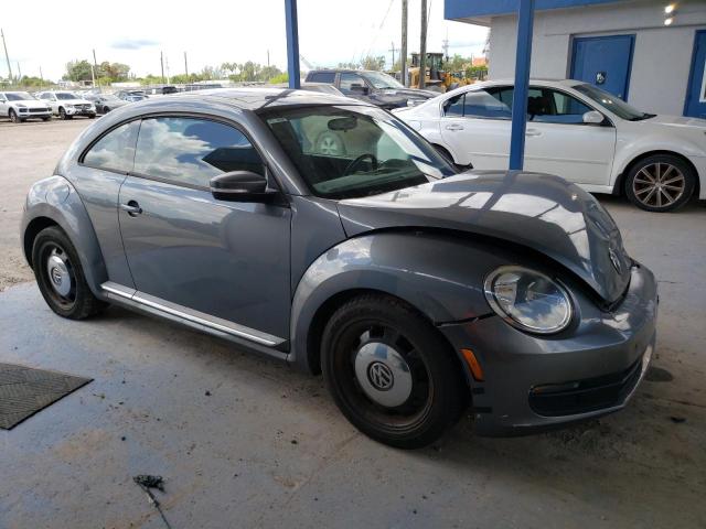 3VWJP7AT9DM662077 - 2013 VOLKSWAGEN BEETLE SILVER photo 4