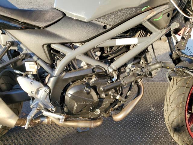 JS1VP55A7P7100124 - 2023 SUZUKI SV650 GRAY photo 5