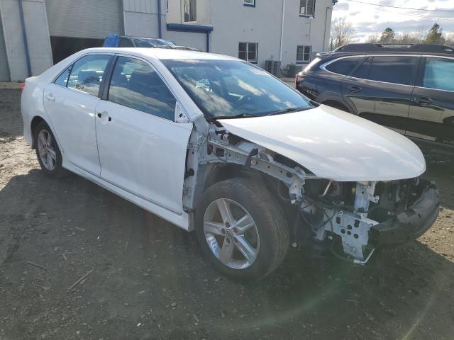 4T1BF1FK7CU543764 - 2012 TOYOTA CAMRY BASE WHITE photo 4