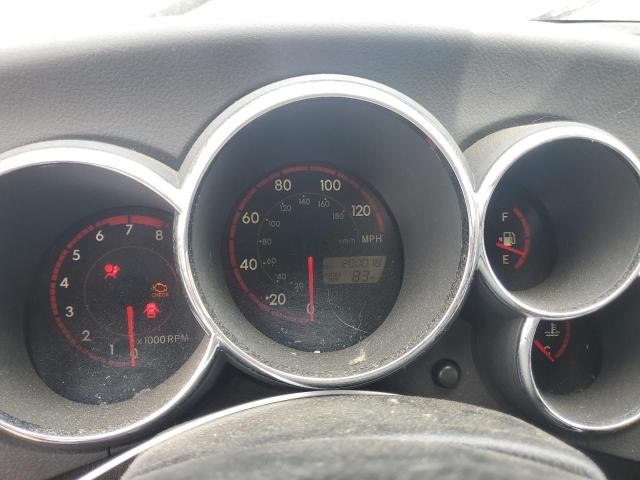 2T1KR32E14C201037 - 2004 TOYOTA MATRIX XR Argent photo 9