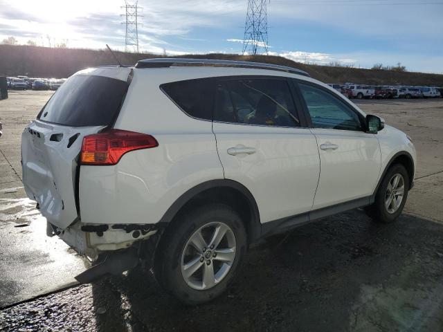 2T3RFREV1FW329986 - 2015 TOYOTA RAV4 XLE WHITE photo 3