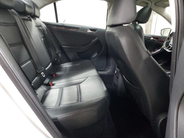3VWL17AJ2GM391487 - 2016 VOLKSWAGEN JETTA SEL WHITE photo 10