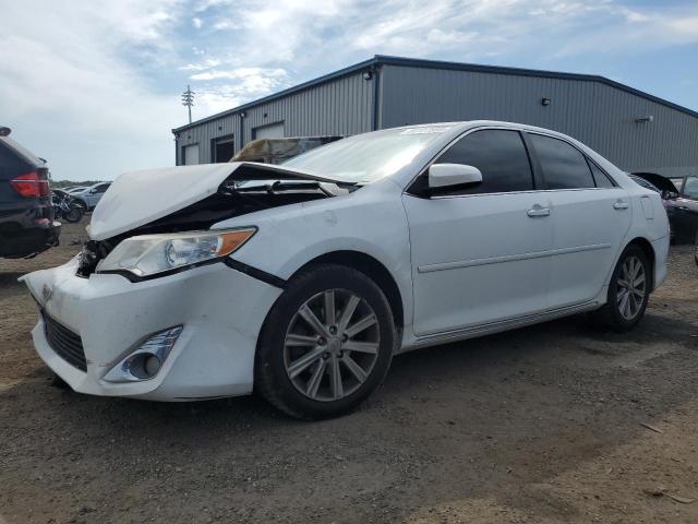 2014 TOYOTA CAMRY SE, 