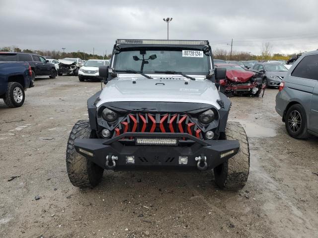 1J4BA3H1XAL217263 - 2010 JEEP WRANGLER U SPORT SILVER photo 5