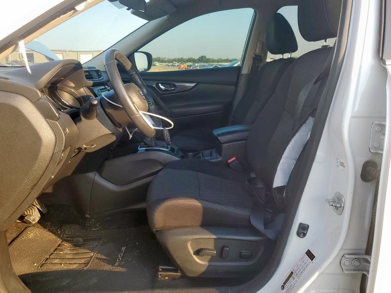 5N1AT2MT8JC816106 - 2018 NISSAN ROGUE S 白色 照片 7