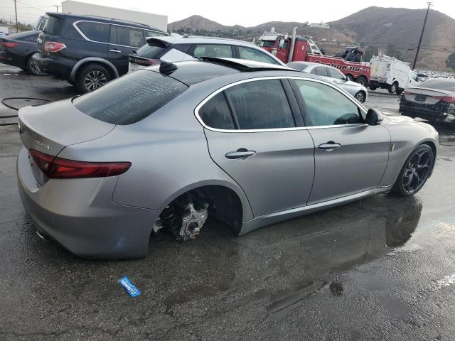 ZARFAECN8H7547134 - 2017 ALFA ROMEO GIULIA TI GRAY photo 3