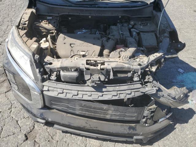 JA4AP3AU7LU003858 - 2020 MITSUBISHI OUTLANDER ES BLACK photo 12